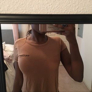 Brown t-shirt